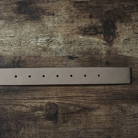 Brand New White Michael Kors Belgian size S - good for waist size 26-30 - Picture 5 of 7